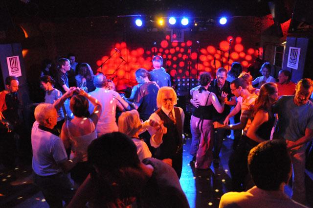 min 2012 09 07 moulin rouge 084